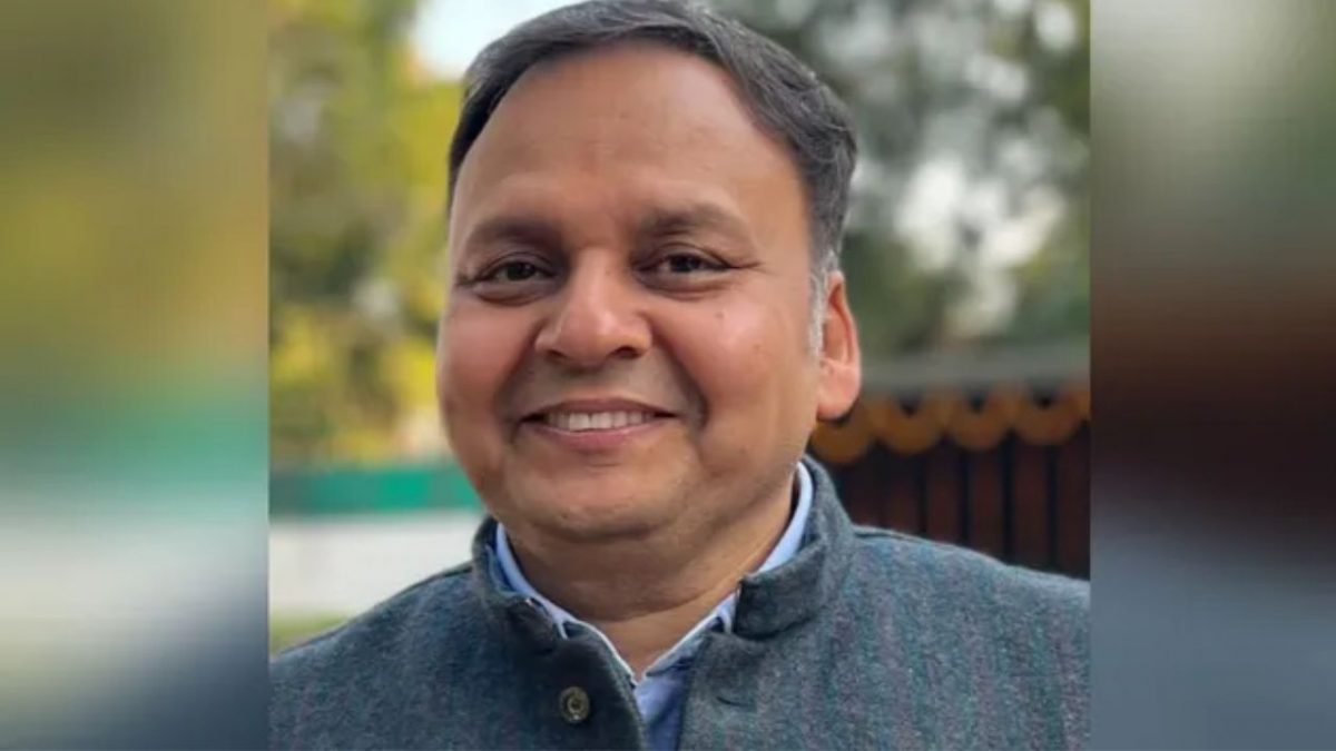 Parag Jain, a 1989-batch Punjab cadre IPS officer, will take over as R&AW chief from July 1 Parag Jain, a 1989-batch Punjab cadre IPS officer, will take over as R&AW chief from July 1