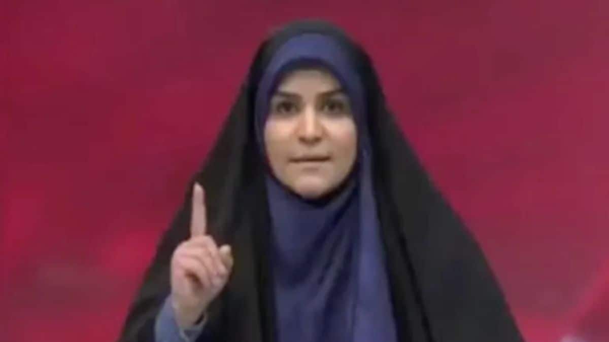 How an Israeli strike mid-broadcast turned an Iranian anchor into a national hero
