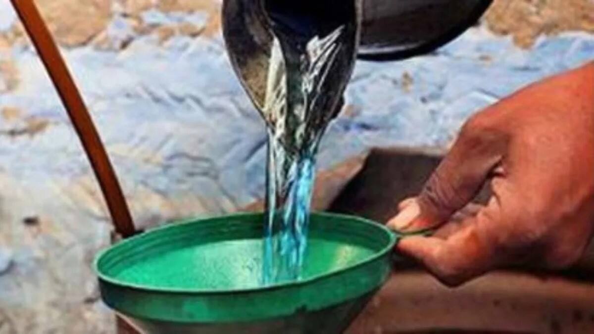 India's Transition: Kerosene to Clean Energy in Rural Villages