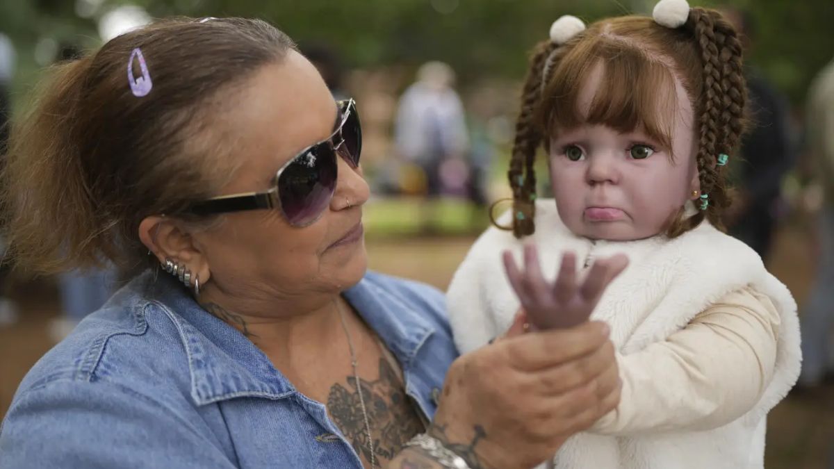 What are Brazil's reborn dolls sparking debate and outrage? What are Brazil's reborn dolls sparking debate and outrage?