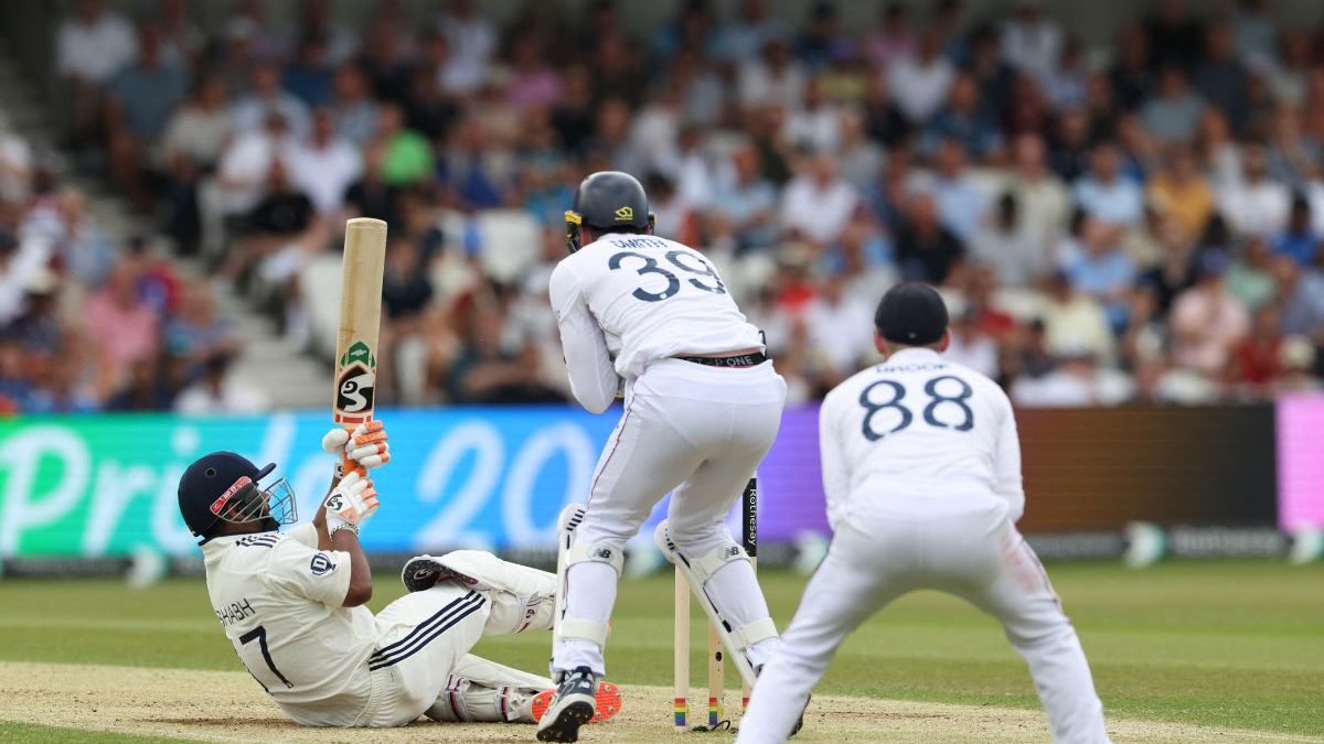 'Shots he played weren’t in the MCC manual': Australian legend showers big praise on Rishabh Pant after twin tons 'Shots he played weren’t in the MCC manual': Australian legend showers big praise on Rishabh Pant after twin tons