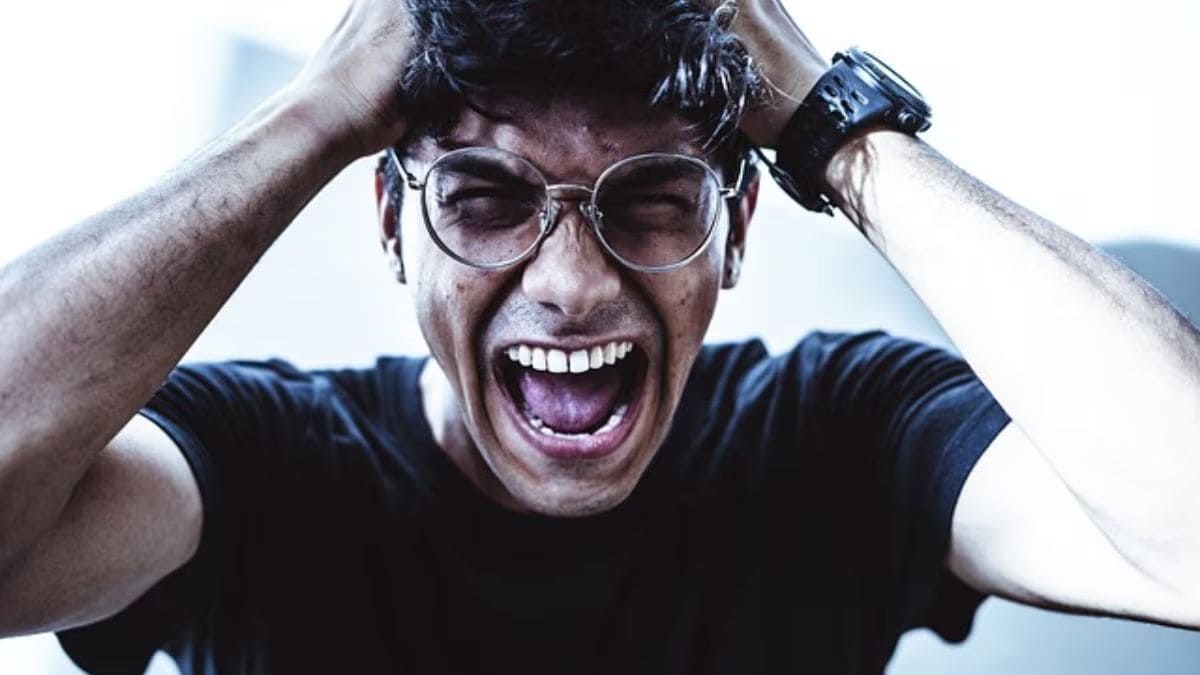 Americans swear more frequently than Australians & Brits online. Here's why