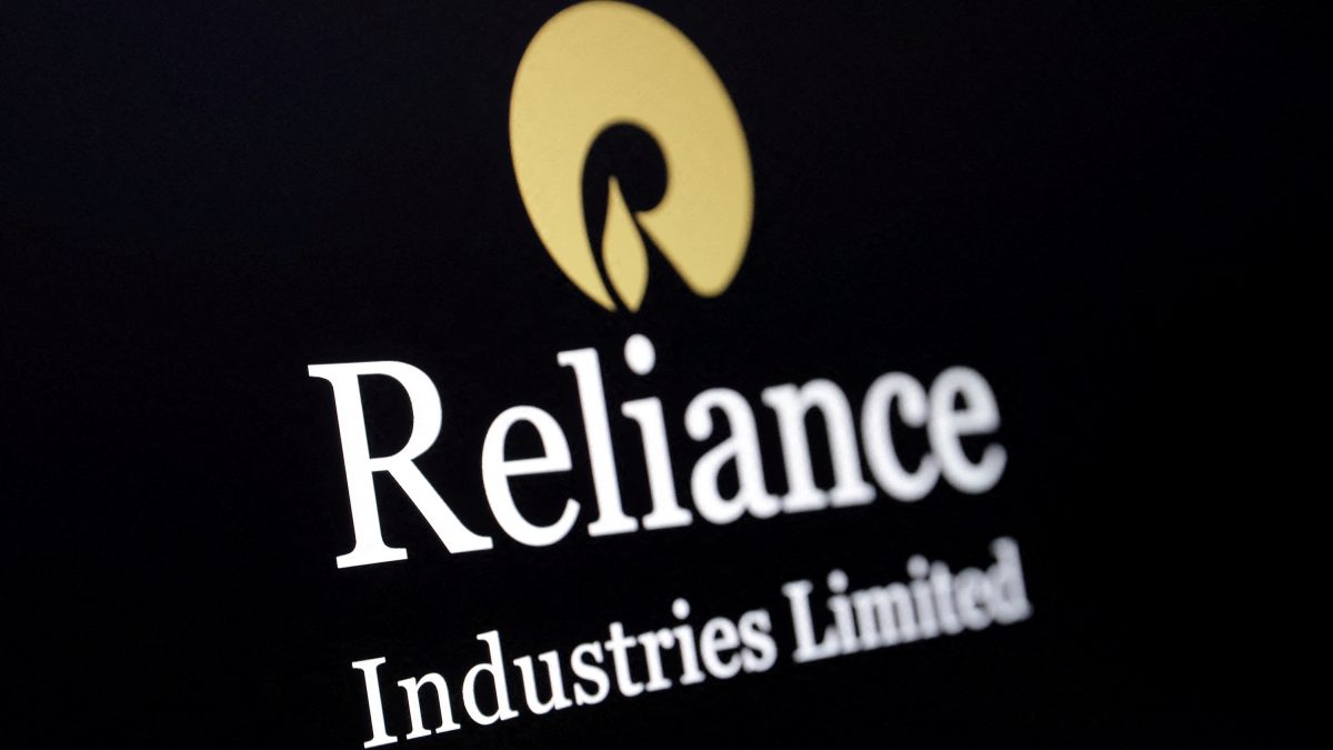 Reliance denies report of pausing battery cell plans, says manufacturing strategy unchanged Reliance denies report of pausing battery cell plans, says manufacturing strategy unchanged