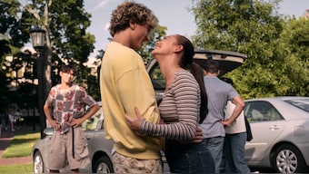 Steven (Sean Kaufman) , Jeremiah (Gavin Casalegno), and Belly (Lola Tung) in THE SUMMER I TURNED PRETTY Photo: Erika Doss © AMAZON CONTENT SERVICES LLC