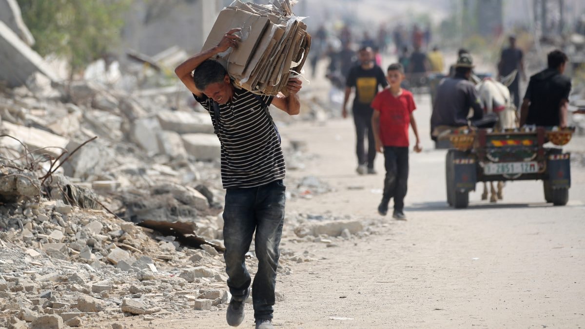 UN welcomes Israel's 'humanitarian pauses' as hunger crisis in Gaza prompts new aid access