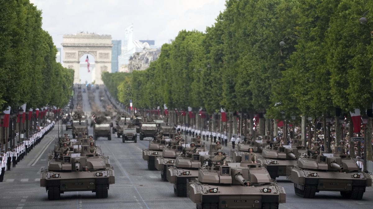 Watch: The French parade that inspired Trump to get one at home Watch: The French parade that inspired Trump to get one at home