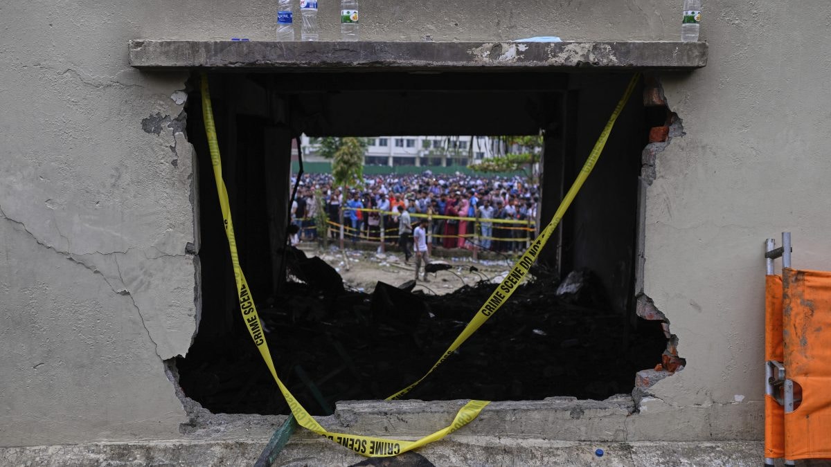Bangladesh declares mourning day after deadly jet crash claims 31 lives