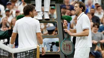 Cameron Norrie and Nicolas Jarry were involved in a verbal exchange after their Wimbledon match on Sunday. Image: Reuters
