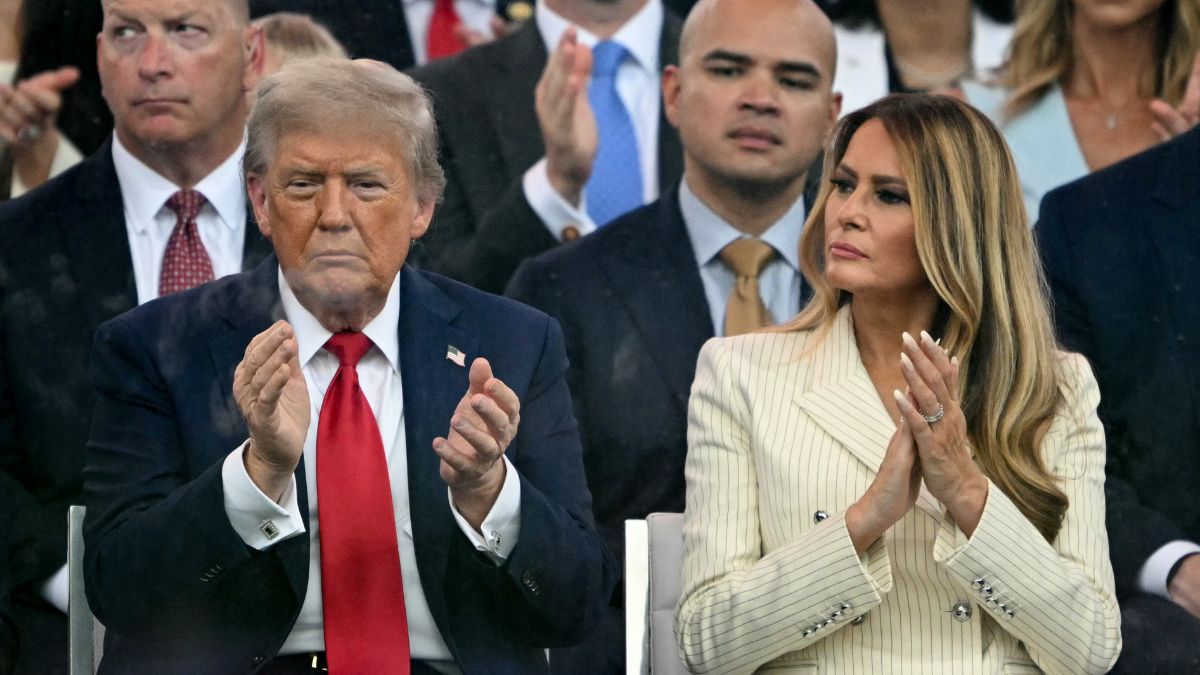 US President Donald Trump (left) and US First Lady Melania Trump (right) applaud as they watch the Army 250th Anniversary Parade from the Ellipse in Washington DC on June 14, 2025. (Photo: Mandel Ngan/AFP) US President Donald Trump (left) and US First Lady Melania Trump (right) applaud as they watch the Army 250th Anniversary Parade from the Ellipse in Washington DC on June 14, 2025. (Photo: Mandel Ngan/AFP)