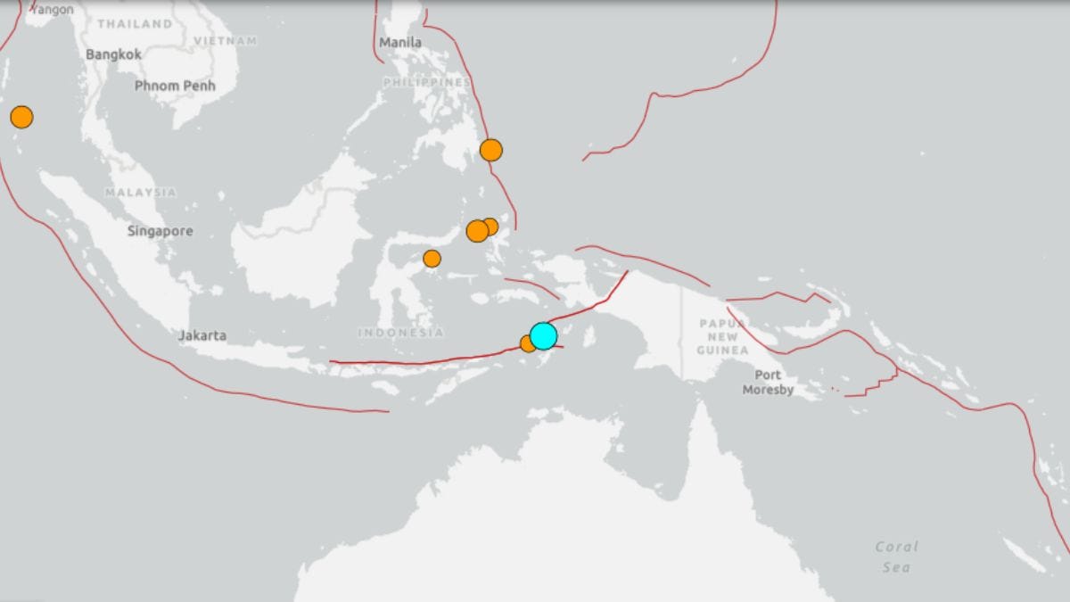 6.7-magnitude earthquake strikes Indonesia, no tsunami alert so far