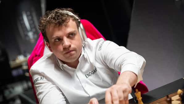 Hans Niemann posts powerful message after reaching Freestyle Chess Las Vegas final: 'Don’t need an apology...'