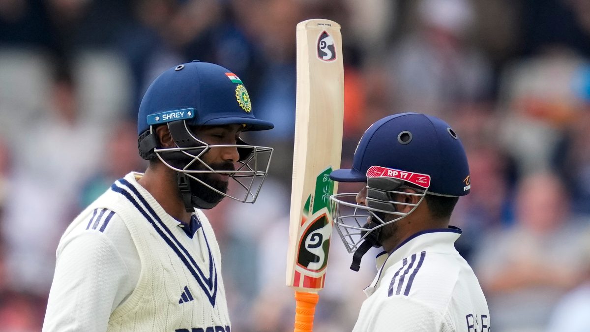 Both Jasprit Bumrah and Rishabh Pant are expected to be missing from India's playing XI for 5th Test vs England. Image: PTI
Both Jasprit Bumrah and Rishabh Pant are expected to be missing from India's playing XI for 5th Test vs England. Image: PTI