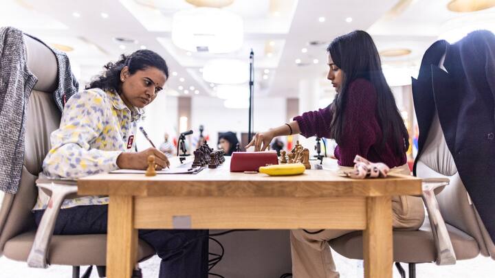 Divya Deshmukh, Koneru Humpy play out draw in Game 1 of FIDE Women's World Cup final