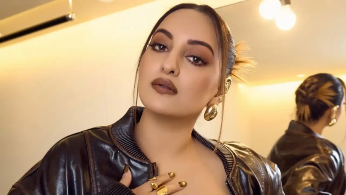 Nikita Roy star Sonakshi Sinha slams ‘bizarre’ paparazzi culture: 'You can't even go to a funeral without being...' Nikita Roy star Sonakshi Sinha slams ‘bizarre’ paparazzi culture: 'You can't even go to a funeral without being...'