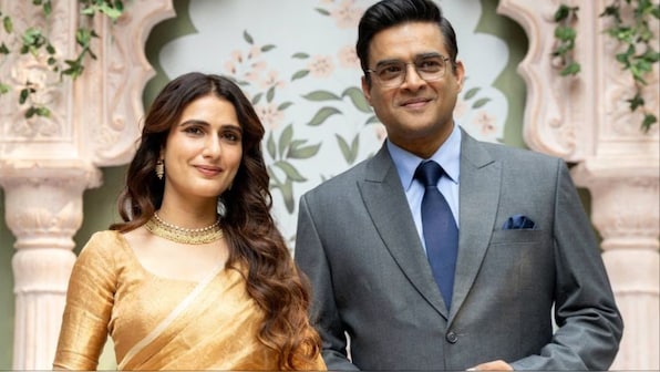 Netflix's Aap Jaisa Koi Movie Review: R. Madhavan & Fatima Sana Shaikh will  make you believe that there is nothing like age-appropriate love – Firstpost