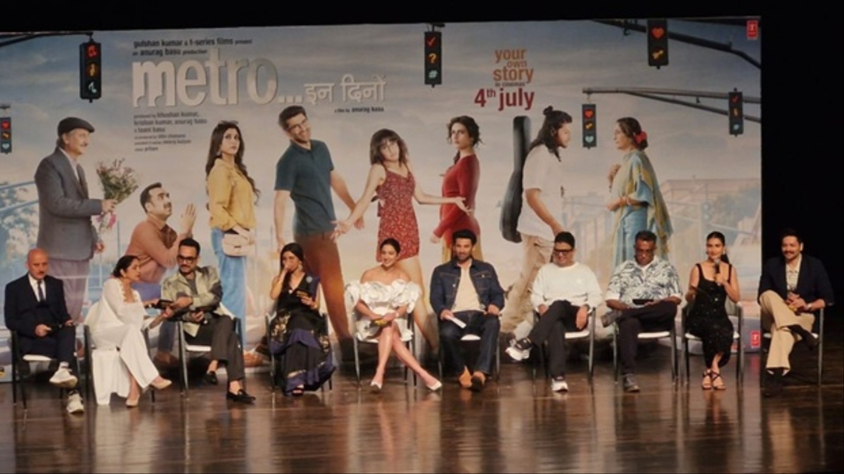 Metro… In Dino teaser launched at Bal Gandharva Rangmandir Metro… In Dino teaser launched at Bal Gandharva Rangmandir