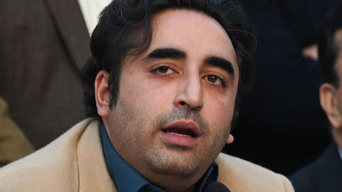 Imran Khan’s party lashes out at Bilawal over extradition remark, calls him ‘an immature political child’ Imran Khan’s party lashes out at Bilawal over extradition remark, calls him ‘an immature political child’