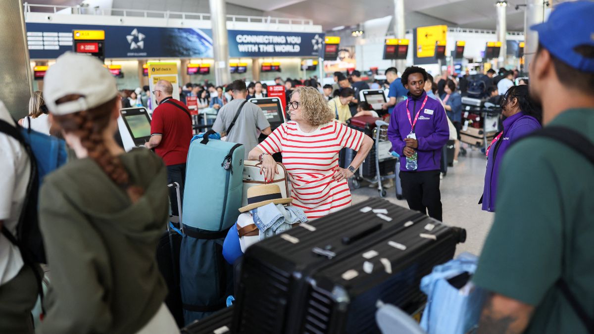 Passengers wait at Heathrow Airport, after radar failure led to the suspension of outbound flights across the UK, in Hounslow, London, Britain, July 30, 2025. File Image/Reuters Passengers wait at Heathrow Airport, after radar failure led to the suspension of outbound flights across the UK, in Hounslow, London, Britain, July 30, 2025. File Image/Reuters