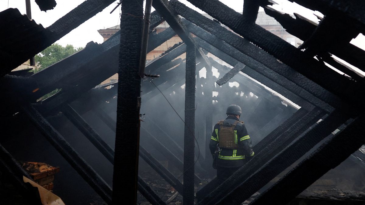 Russian strikes hit Kyiv for second day, killing 2 and injuring 16 as Lavrov meets Rubio at Asean Summit