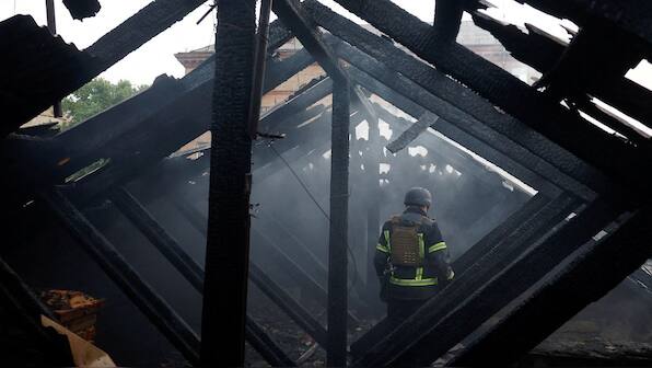 Russia mocks Trump’s 50-day ultimatum to end Ukraine war firing 400 drones & Iskander ballistic missile