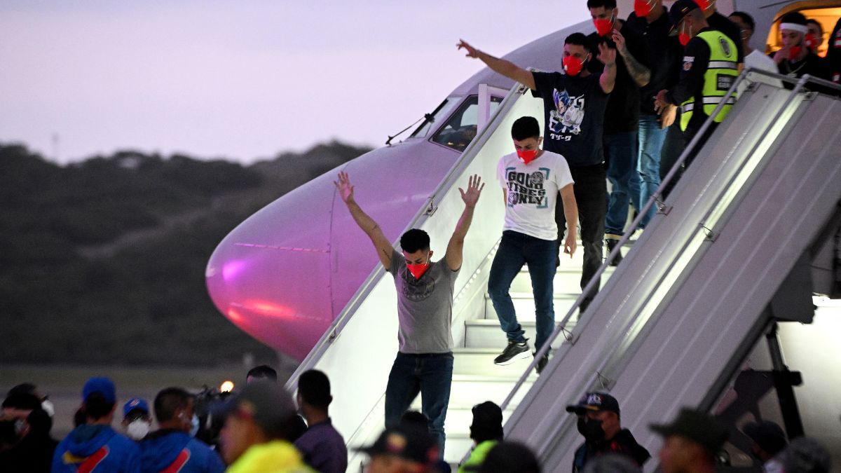 Venezuelan migrants who were jailed in El Salvador get off a plane at Simon Bolivar International Airport in Maiquetia, Venezuela on July 18, 2025. AFP Venezuelan migrants who were jailed in El Salvador get off a plane at Simon Bolivar International Airport in Maiquetia, Venezuela on July 18, 2025. AFP