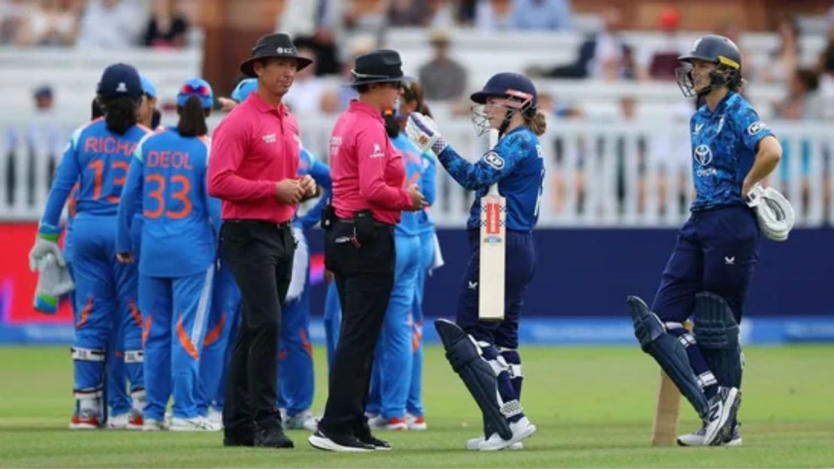 Obstructing the field appeal creates controversy in India-England ODI