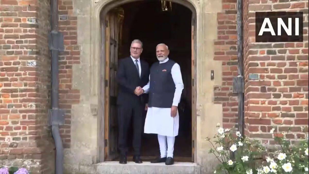 India, UK Sign Landmark Free Trade Agreement