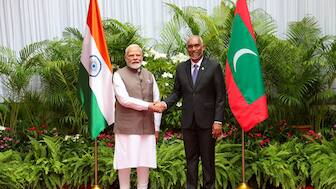 Prime Minister Narendra Modi along with Maldives' President Mohamed Muizzu.