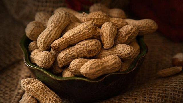 The Cleveland Clinic recommends whole fruit, seeds, or nuts. Pixabay 