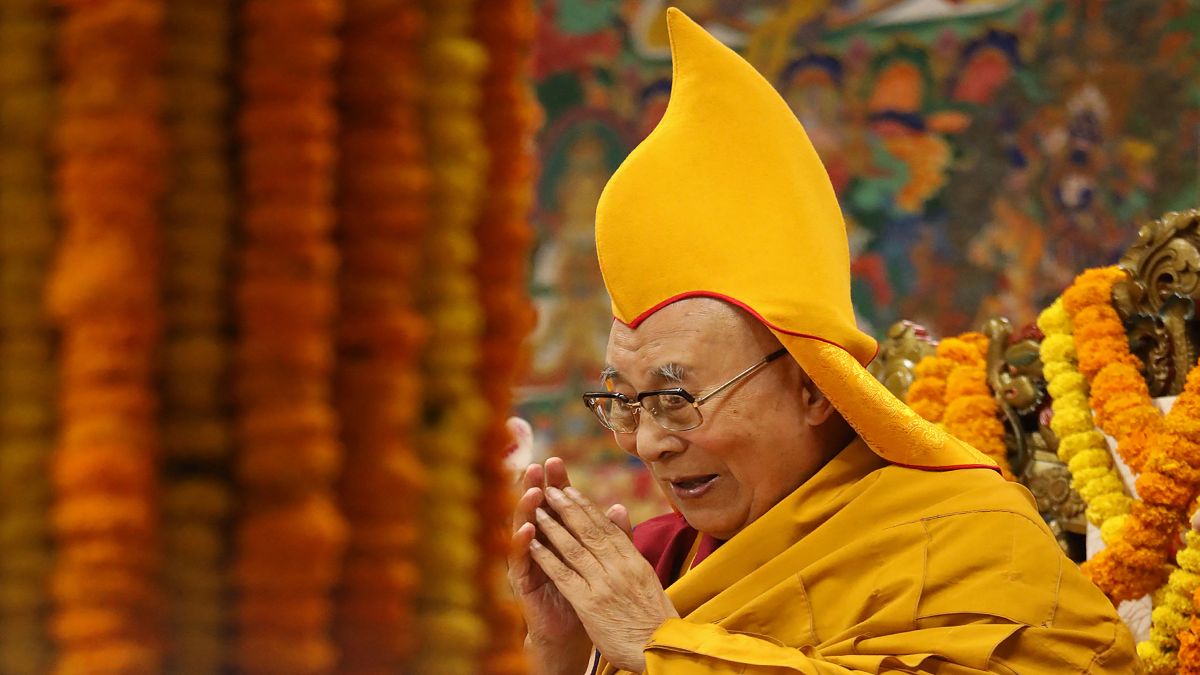 Barfüßig und gekleidet wie ein Wächter: Wie der Dalai Lama aus Tibet floh ...
