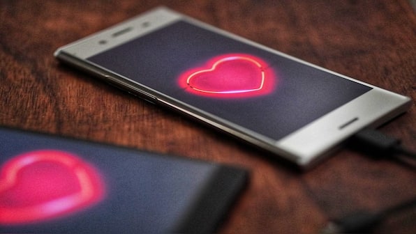 AI-generated wingman on dating apps? Why you should swipe left