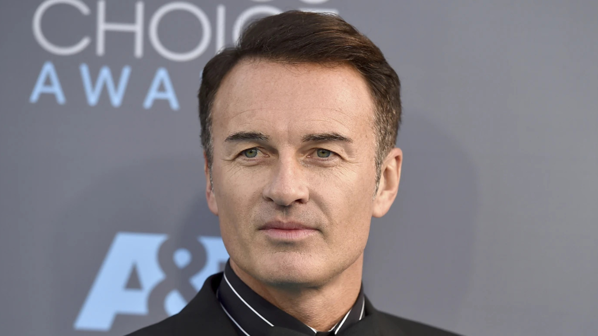 Julian McMahon, actor who appeared in 'Fantastic Four' films and TV show 'Charmed,' passes away at 56 after battle with cancer Julian McMahon, actor who appeared in 'Fantastic Four' films and TV show 'Charmed,' passes away at 56 after battle with cancer
