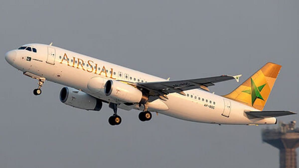 Pakistani books Lahore to Karachi ticket, reaches via deportation from Saudi