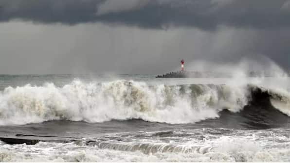 Video: Moment when tsunami sweeps across Russia's Kuril Islands after 8.7 magnitude earthquake