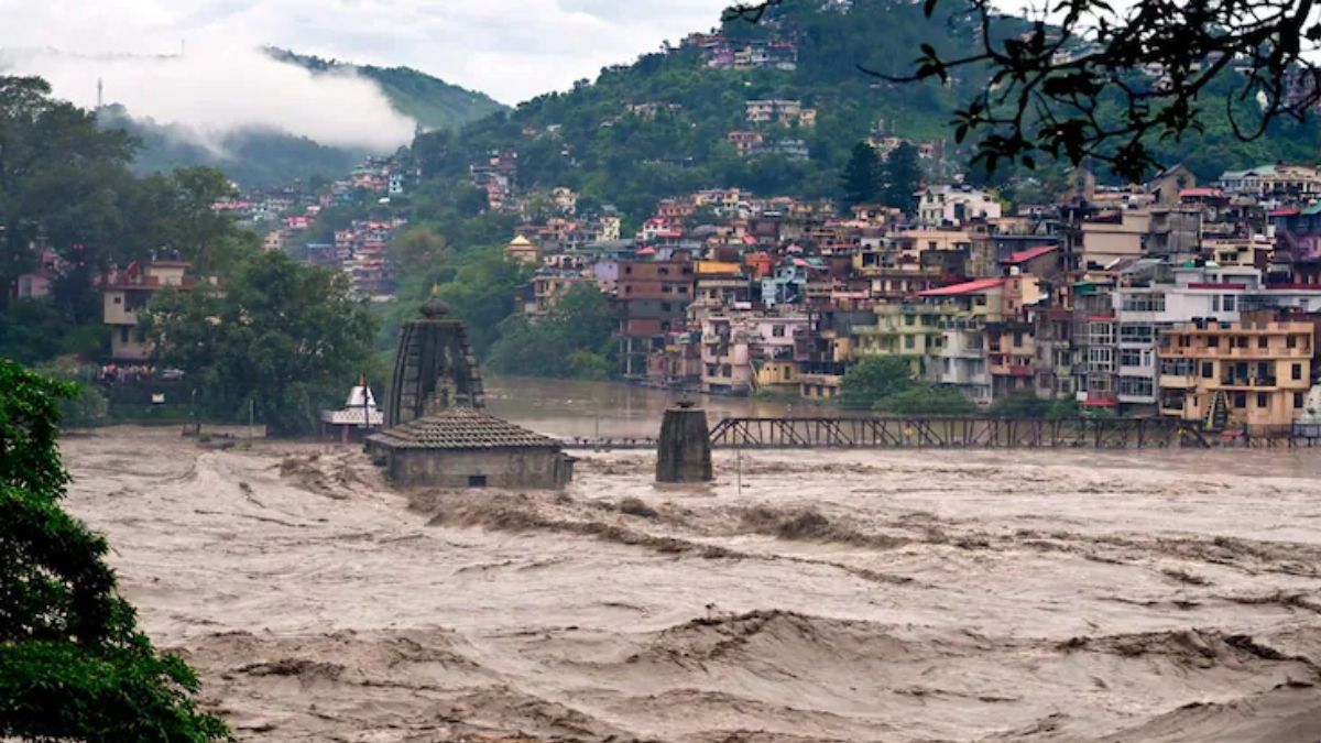 The India Meteorological Department (IMD) has issued orange and yellow alerts for several districts across Himachal Pradesh, warning of heavy to very heavy rainfall in isolated areas between July 4 and July 10. File image/PTI The India Meteorological Department (IMD) has issued orange and yellow alerts for several districts across Himachal Pradesh, warning of heavy to very heavy rainfall in isolated areas between July 4 and July 10. File image/PTI