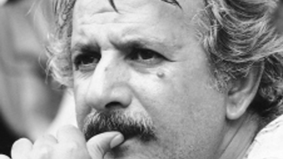 'Beyond The Clouds' Iranian filmmaker Majid Majidi arrives in Mumbai to finalise new drama 'Elephant Man', an Indo-Iranian project 'Beyond The Clouds' Iranian filmmaker Majid Majidi arrives in Mumbai to finalise new drama 'Elephant Man', an Indo-Iranian project