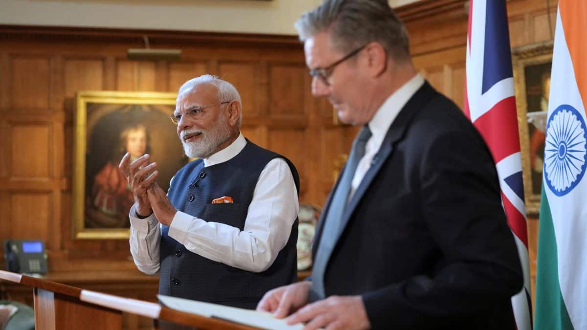 India Signs Trade Deal with UK, Modi Visits Maldives, and More