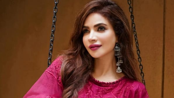 Pakistani actress Humaira Asghar, who was found dead, laid to rest; no foul play suspected