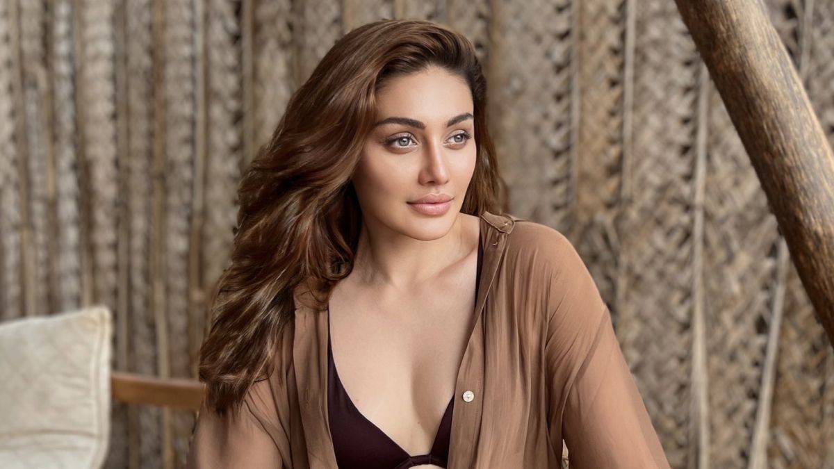 Actor-model Shefali Jariwala died last Friday (June 27). Media reports are that she took anti-ageing medication and skin improvement treatments like glutathione. Image courtesy: Shefali Jariwala
@shefalijariwala/X Actor-model Shefali Jariwala died last Friday (June 27). Media reports are that she took anti-ageing medication and skin improvement treatments like glutathione. Image courtesy: Shefali Jariwala
@shefalijariwala/X