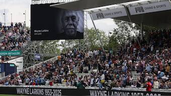 England and India players paid tribute to Wayne Larkins ahead of the 2nd Test at Edgbaston. Image: AFP