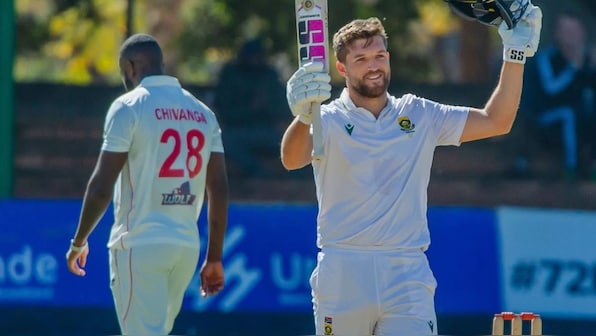 Wiaan Mulder declares on 367* with Brian Lara’s record in sight; netizens react to ‘selfless decision’: ‘What a declaration’