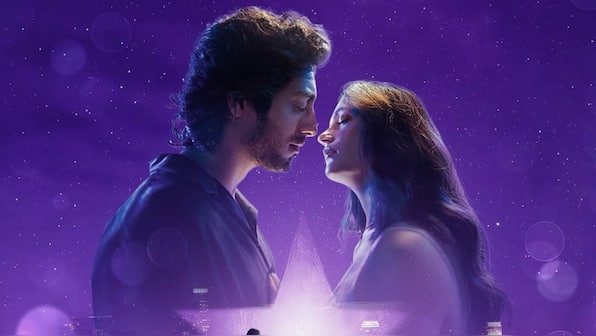 Advance booking of Yash Raj Films’ Saiyaara, directed by Mohit Suri and starring Ahaan Panday & Aneet Padda, opens to a thundering response!