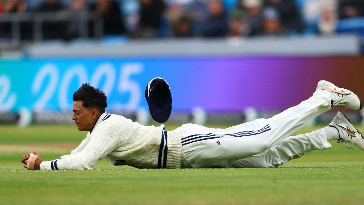 Yashasvi Jaiswal set to lose gully fielding spot, undergoes special session with Gautam Gambhir: Report Yashasvi Jaiswal set to lose gully fielding spot, undergoes special session with Gautam Gambhir: Report