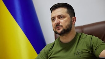 Ukrainian President Volodymr Zelenskyy said he told Donald Trump and European leaders that the Vladimir Putin doesn't "want peace"