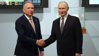 The trip comes just before the US deadline for Russia to stop its war in Ukraine. Reuters/File Photo
