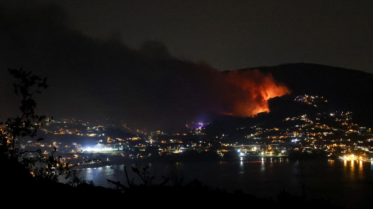 Spain nears end of devastating wildfire crisis after record blazes
