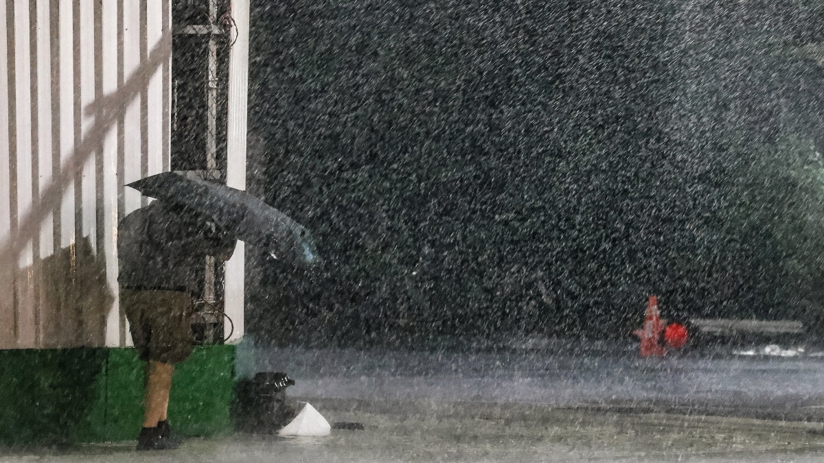 Vietnam braces for Typhoon Kajiki: Tens of thousands evacuated, airports closed