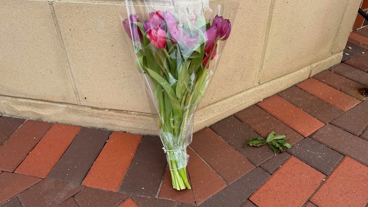 A lone bouquet sits outside a CVS pharmacy on Saturday, Aug. 9, 2025, near where police say a man was shooting at the headquarters of the U.S. Centers for Disease Control and Prevention in Atlanta. AP A lone bouquet sits outside a CVS pharmacy on Saturday, Aug. 9, 2025, near where police say a man was shooting at the headquarters of the U.S. Centers for Disease Control and Prevention in Atlanta. AP