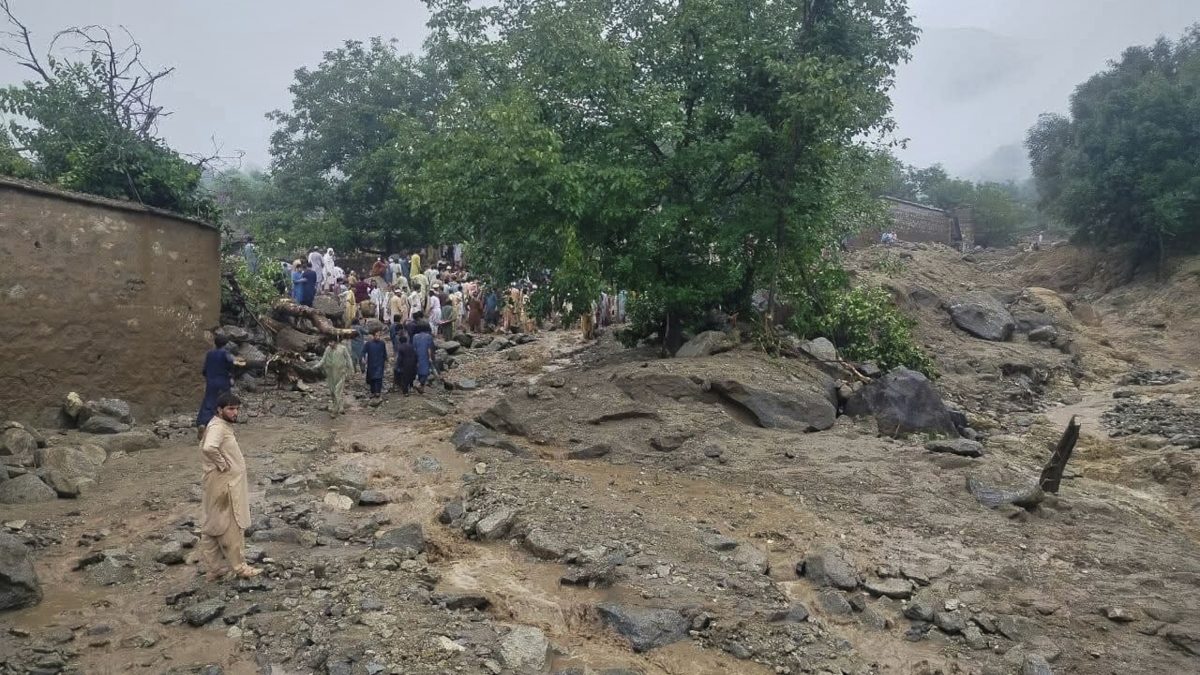 In this photo released by Rescue 1122 Emergency Department, rescue workers and local residents gather at the site of a massive cloudburst led to flash flooding in Salarzai, Pakistan. AP In this photo released by Rescue 1122 Emergency Department, rescue workers and local residents gather at the site of a massive cloudburst led to flash flooding in Salarzai, Pakistan. AP
