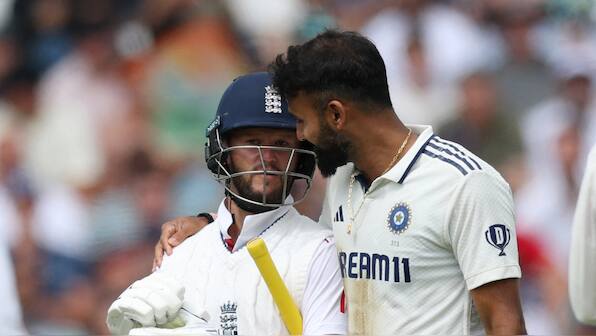 Akash Deep slammed over cheeky celebration after dismissing Ben Duckett on Day 2 of Oval Test: 'Totally unnecessary'